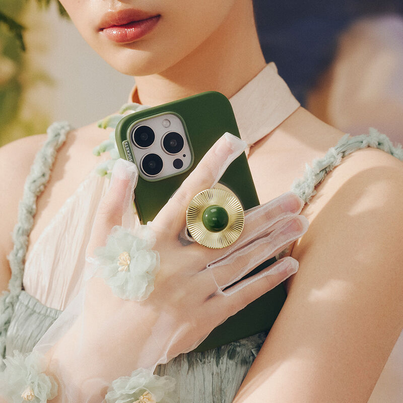Olive — iPhone 15 Pro Max MagSafe Case image number 4